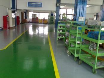 純環(huán)氧樹(shù)脂防腐蝕地坪涂料